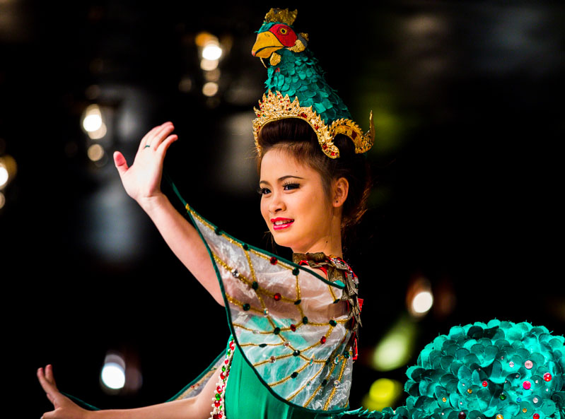thai dancer